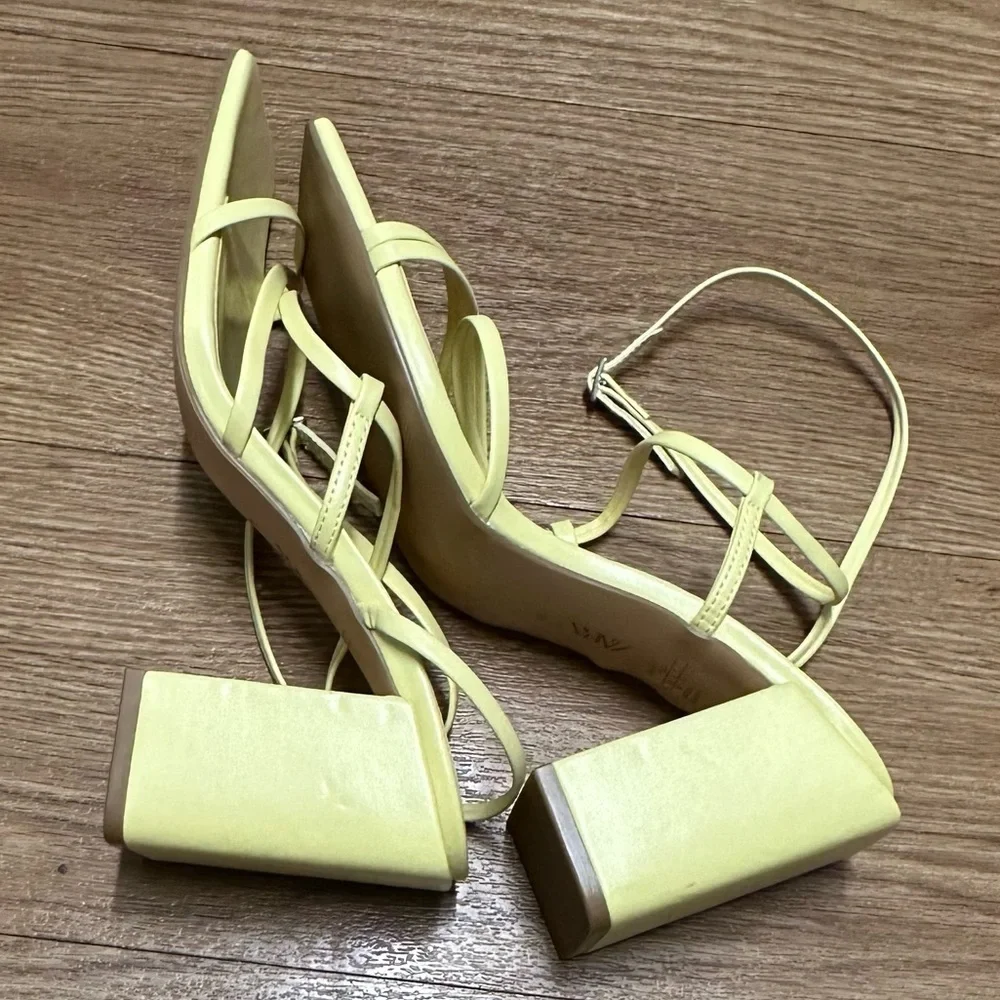 ZARA Block Heel Sandal - Picture 9 of 12